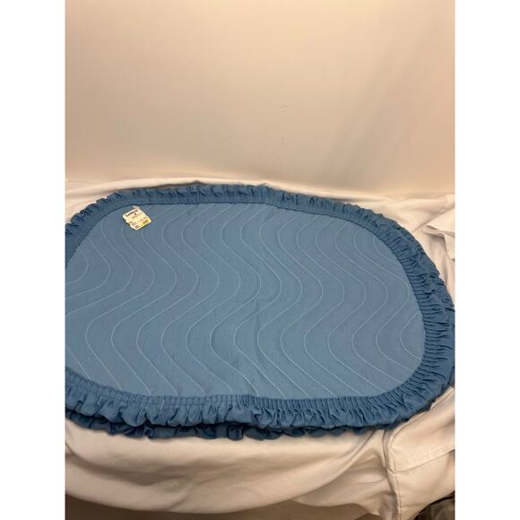 4 Vintage Quilted Oval Blue Cloth Placemats Ruffle Edge Retro 80s Lot Of 4 - Picture 4 of 8